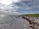im Nachhinein betrachtet, gab es da einiges an Gründen. Da war zunächst einmal der Wind. Natürlich ein rein mentales Problem mit 6 Bft. aus Südsüdwest. Hausstrand fiel also schonmal aus. Ab an die Ostküste. Beachcast kann ich......also Klamotten an und runter ans Wasser..... im Nachhinein betrachtet, gab es da einiges an Gründen. Da war zunächst einmal der Wind. Natürlich ein rein mentales Problem mit 6 Bft. aus Südsüdwest. Hausstrand fiel also schonmal aus. Ab an die Ostküste. Beachcast kann ich......also Klamotten an und runter ans Wasser.....