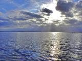 und dann sollten die Wetterfrösche doch noch Recht behalten. Die Sonne vertrieb die Wolken und auch der Wind drehte ganz gemächlich in die vorhergesagte Richtung.