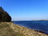 Hoher Wasserstand, Wind von rechts und reichlich Struktur. Also ab ins Wasser und ran an die Fische. Da lag ein sehr schönes Stück Strecke vor uns. Krautbänke von Sandstreifen unterbrochen, Seegras und vereinzelt auch Steine. Hoher Wasserstand, Wind von rechts und reichlich Struktur. Also ab ins Wasser und ran an die Fische. Da lag ein sehr schönes Stück Strecke vor uns. Krautbänke von Sandstreifen unterbrochen, Seegras und vereinzelt auch Steine.